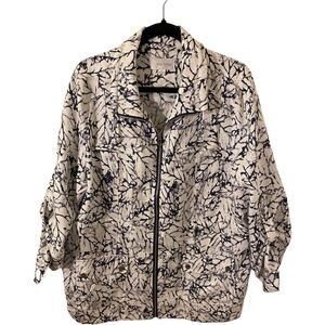 Erin London full zip lightweight coat. Size XL. Beautiful navy & white.